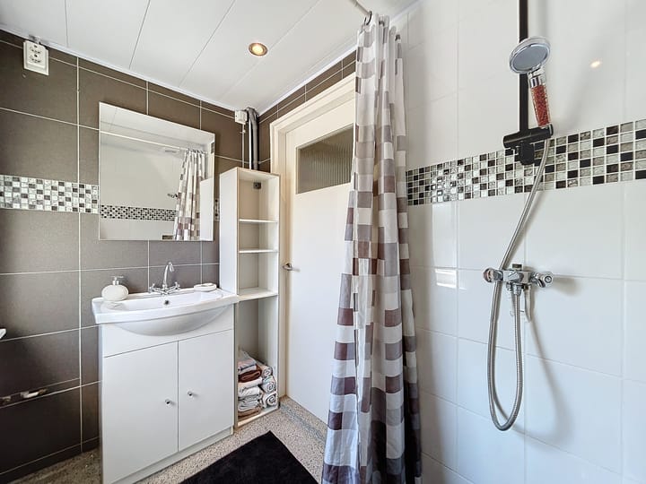 Foto 17 van van der Slikkestraat 10