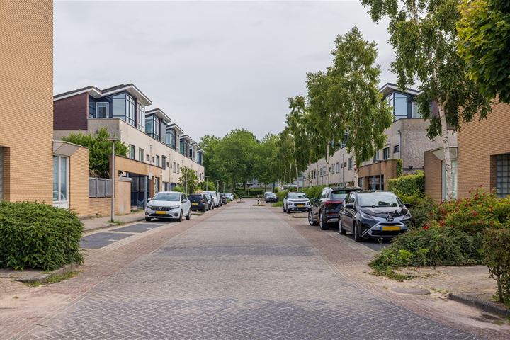 Bekijk foto 48 van Randmeerstraat 17