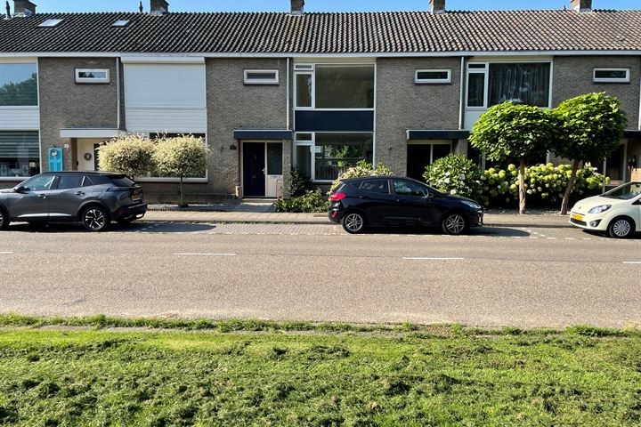 View photo 1 of Roerdompstraat 48