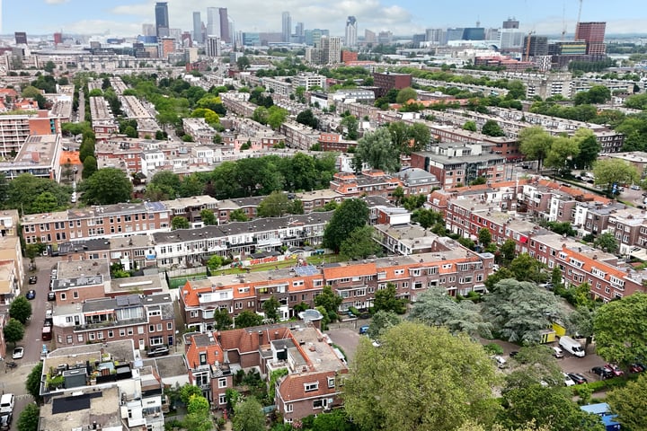 Bekijk foto 46 van Generaal van Geenplein 18