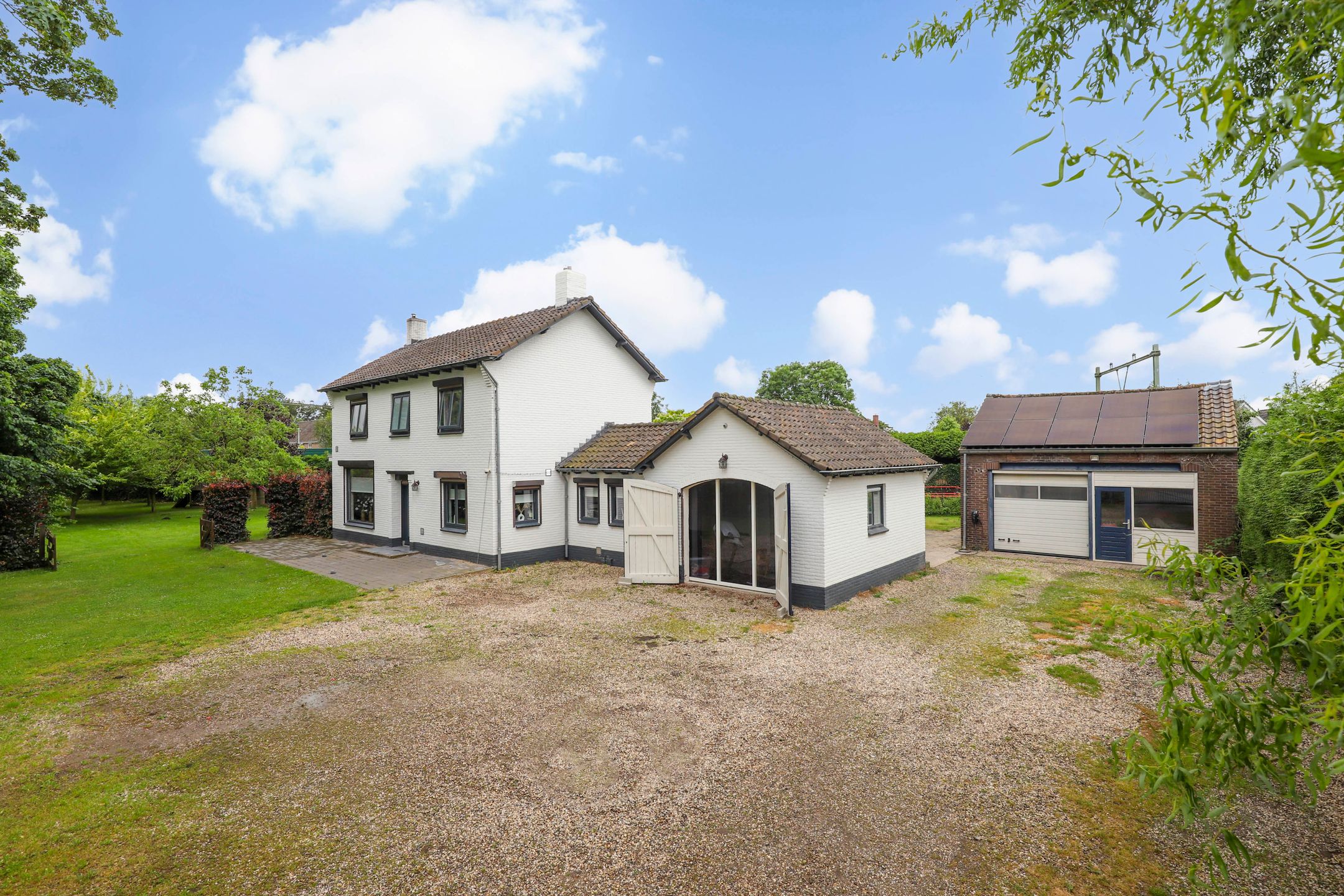 Rijksweg-Noord, 89, Elst (GE), 6661KD, Gelderland, Nederland 89 