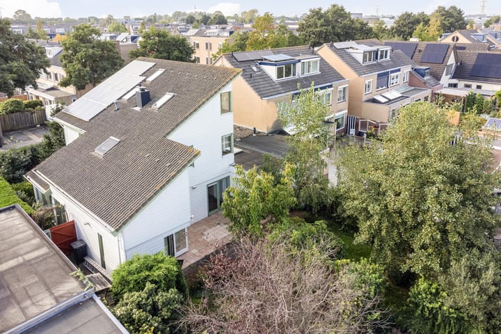 Photo 8 of Leeuweriklaan 46