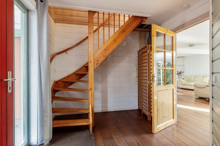 Photo 19 of Leeuweriklaan 46