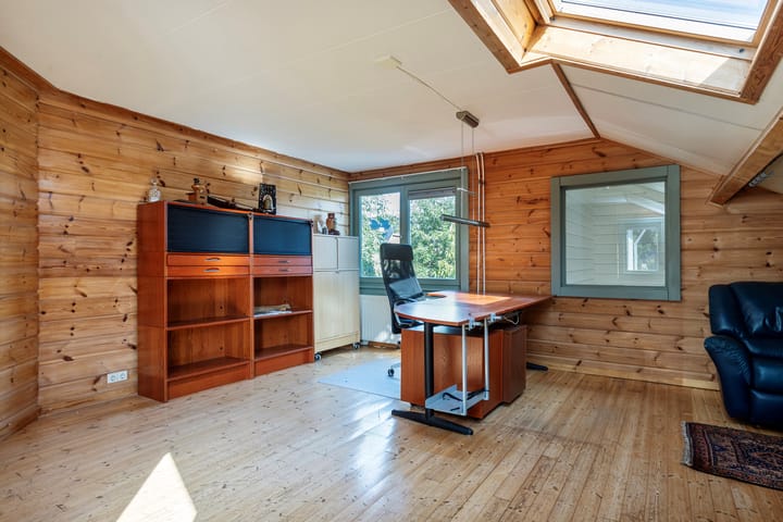 Photo 22 of Leeuweriklaan 46