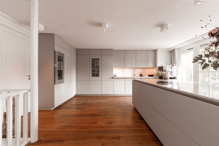 Foto 3 van Rodenrijseweg 527-D