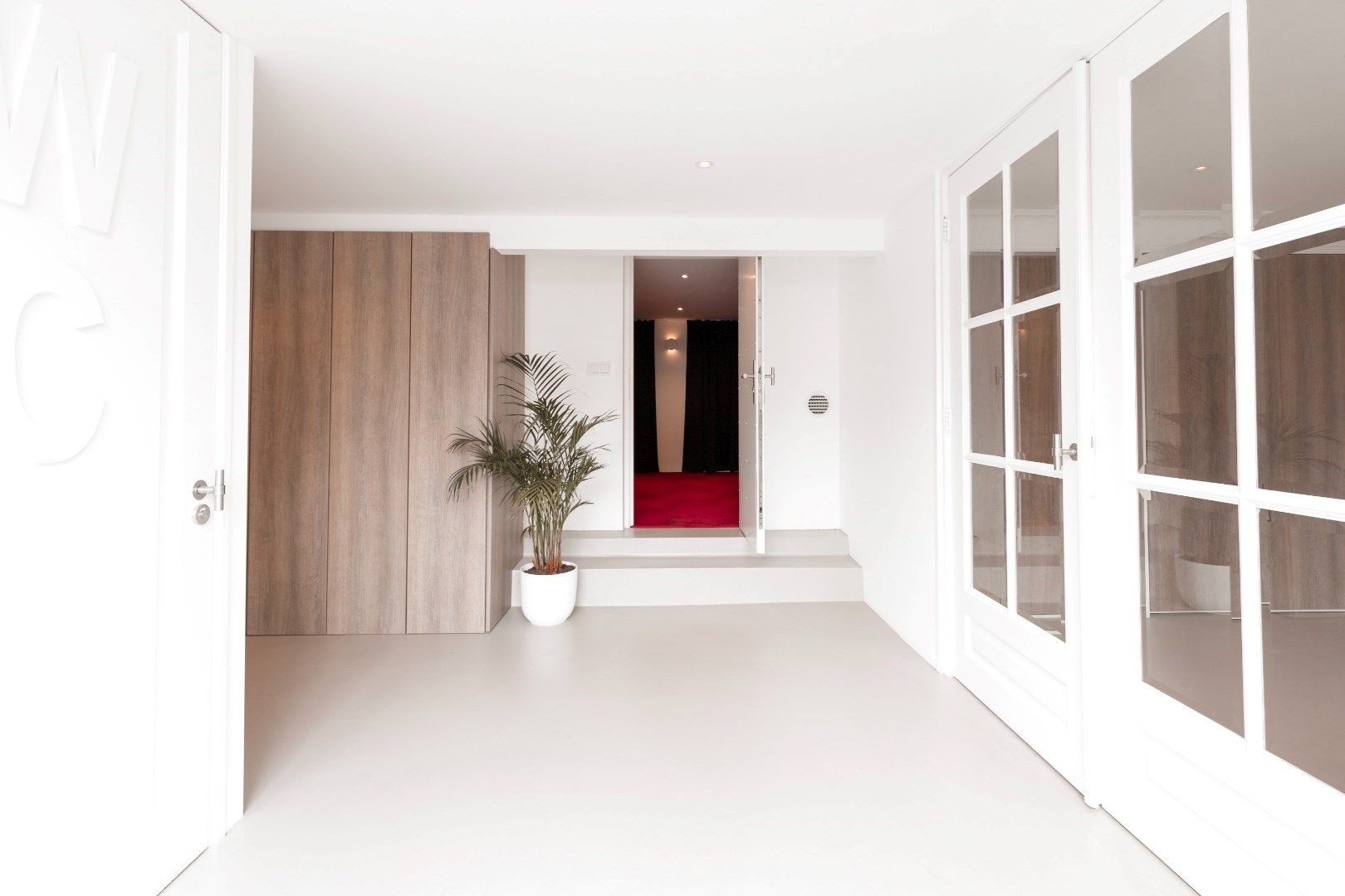 Photo 6 of Rodenrijseweg 527-D