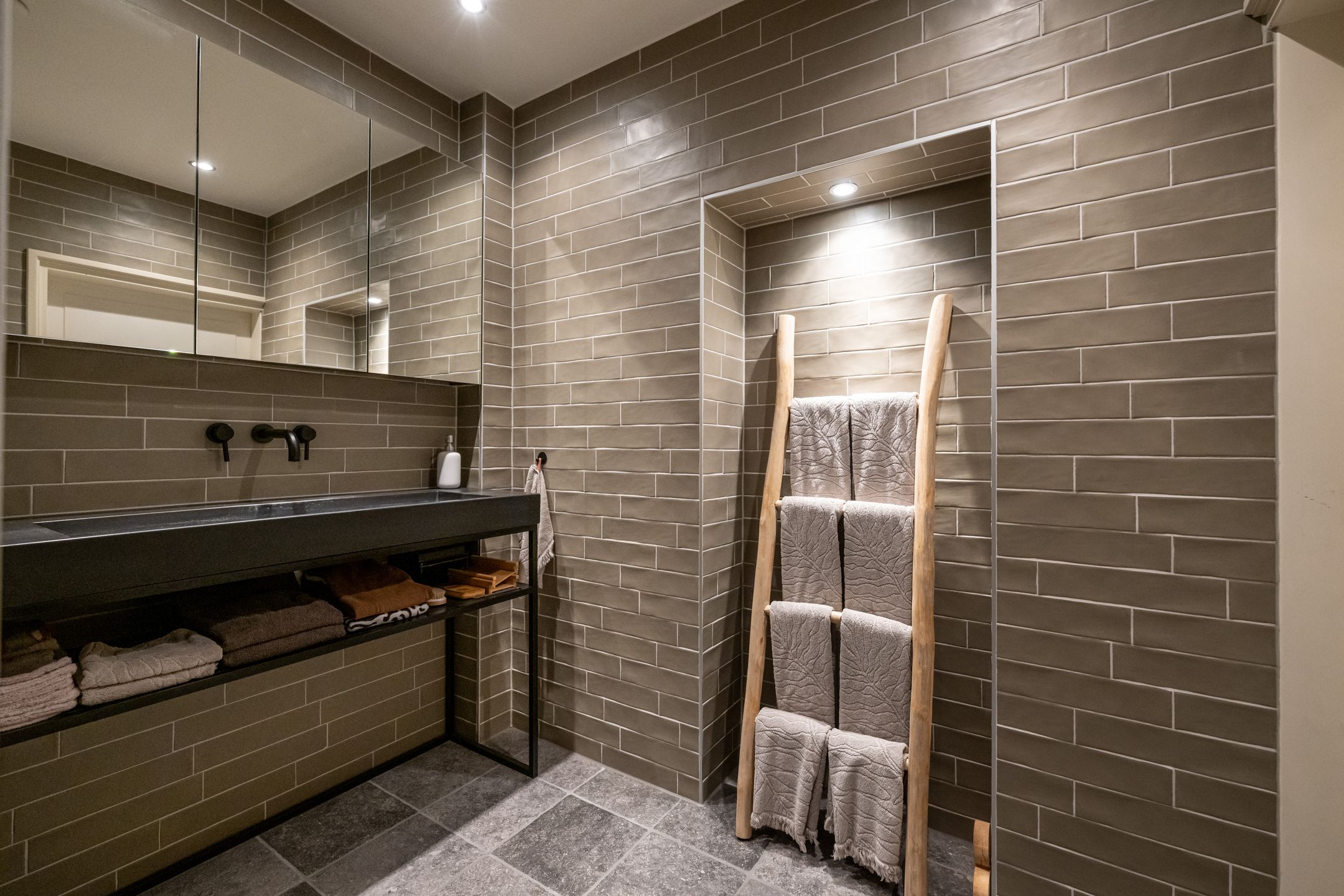 Photo 18 of Geleijn Cornelissestraat 9