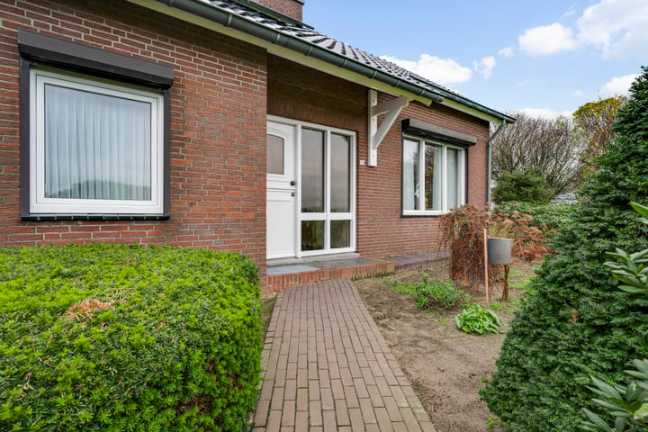 View photo 45 of Kuiperweg 3-B