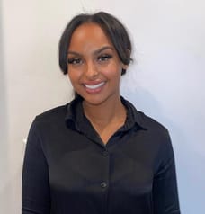 Nayee-Amira Linger - Commercial Employee