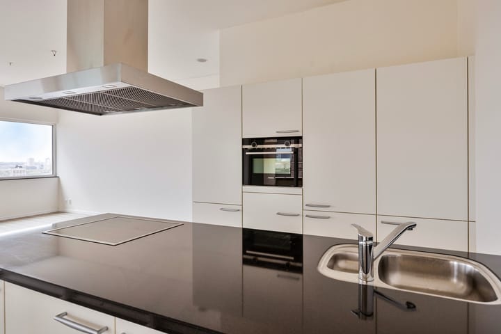 Foto 8 van Van der Hoevenplein 78