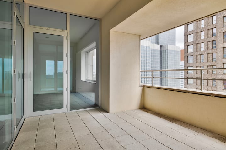 Foto 11 van Van der Hoevenplein 78