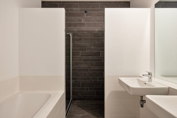 Foto 13 van Van der Hoevenplein 78