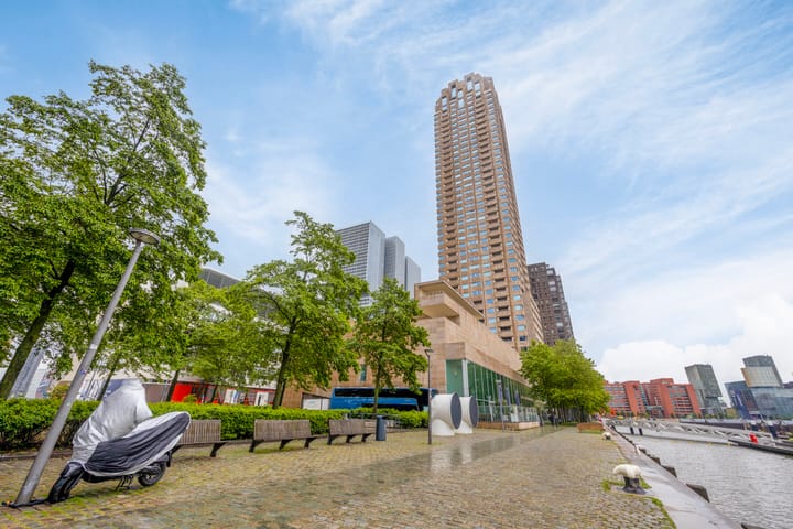 Foto 41 van Van der Hoevenplein 78