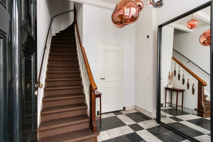 Foto 2 van Grotekerksbuurt 4