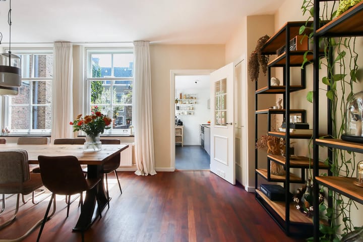 Foto 3 van Grotekerksbuurt 4