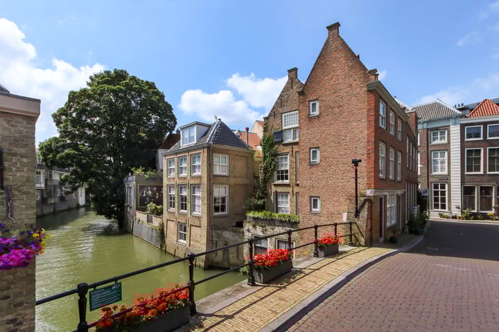 Foto 36 van Grotekerksbuurt 4