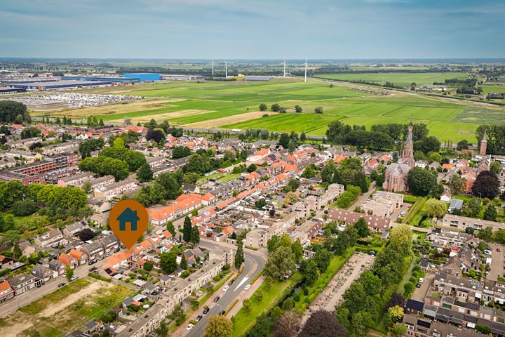 Bekijk foto 32 van Baardwijksestraat 83