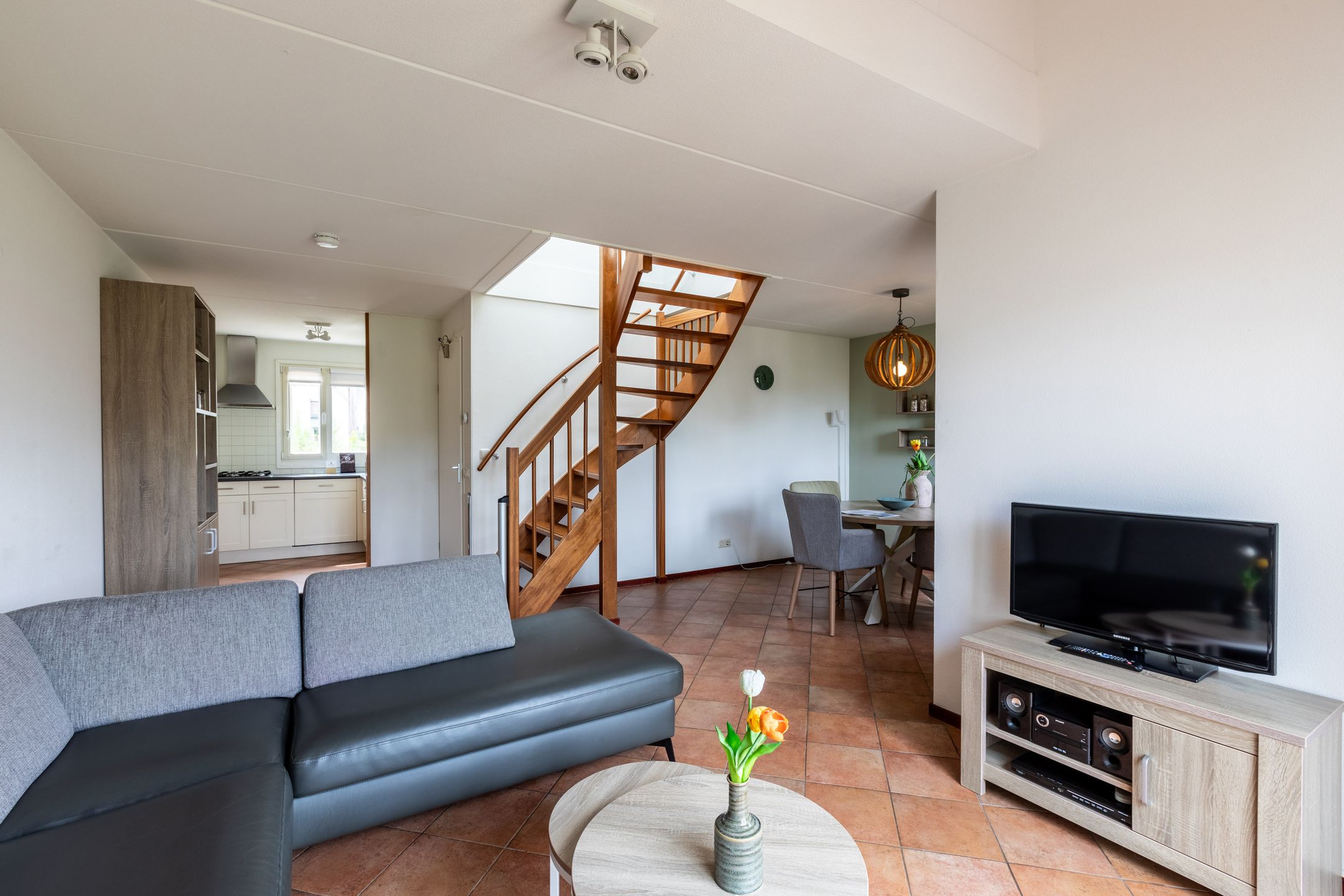 2-bedroom freehold villa in Noordwijkerhout — photo 3 of 5