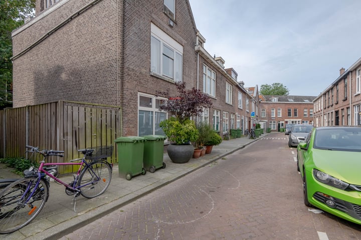 Bekijk foto 19 van Heer Daniëlstraat 104-A