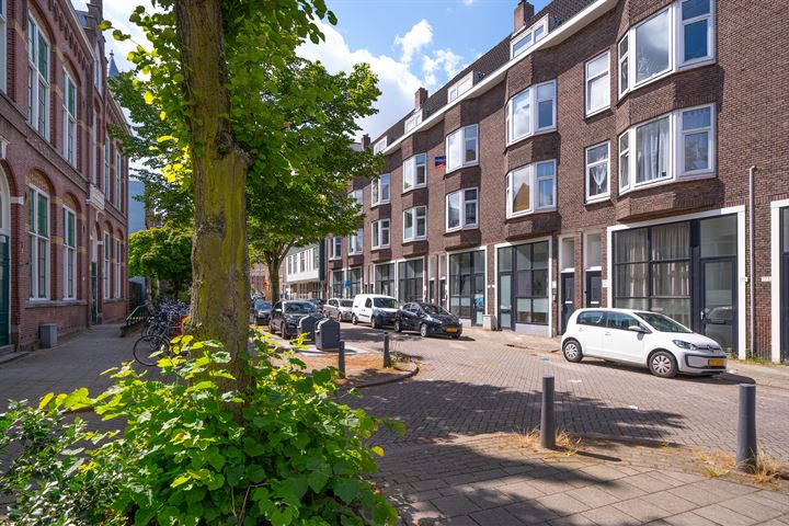 Bekijk foto 22 van Schoonderloostraat 185