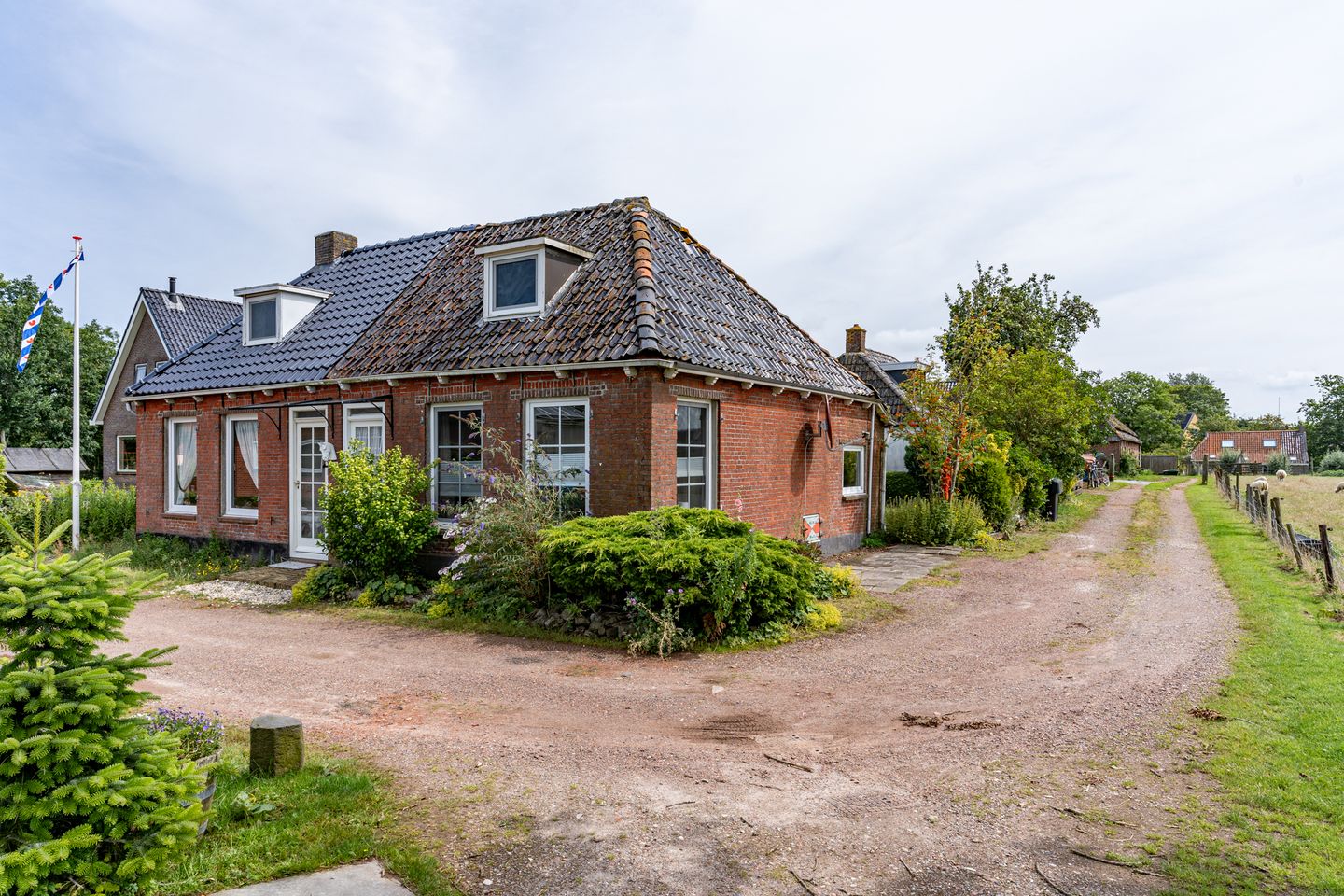 Foto 1 van Oostmahorn 2-A