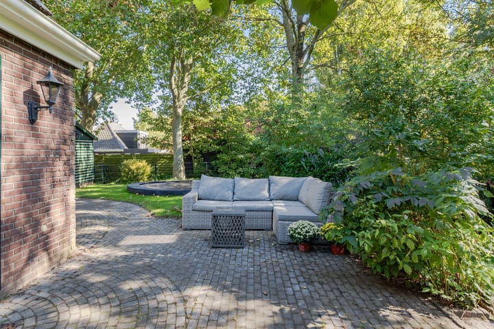 Photo 28 of Zwaagdijk 91