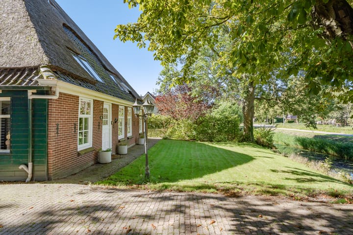 Photo 31 of Zwaagdijk 91