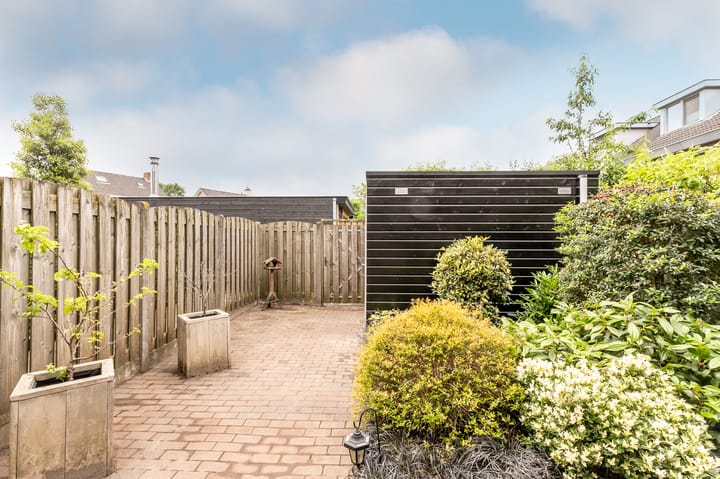 Foto 21 van Warmoeshof 6