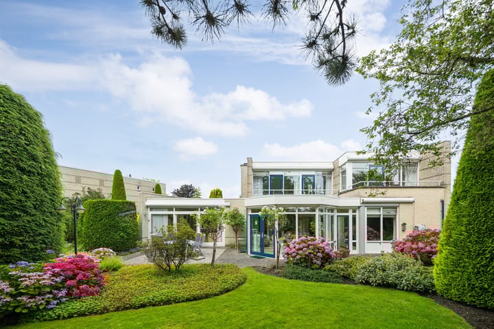 Foto 11 van Bomela 9