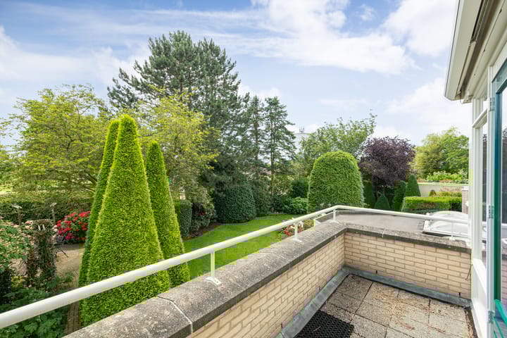 Foto 56 van Bomela 9