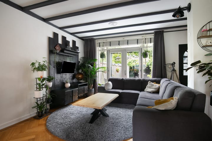 Foto 10 van Volkerakstraat 6