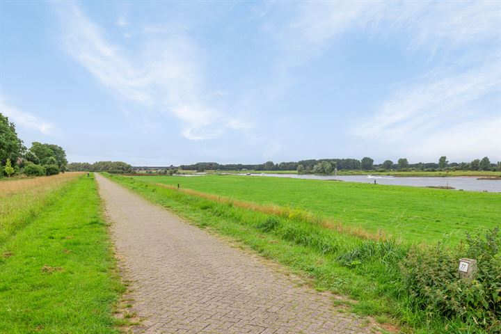 View photo 35 of De Waarden 135