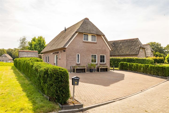 View photo 1 of Haarweg 15-B24