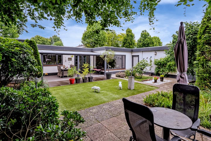 Foto 4 van Heer van Rodestraat 106