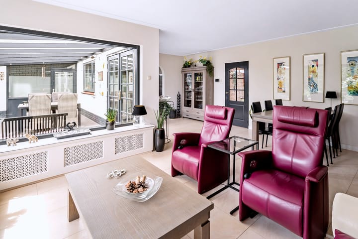 Foto 18 van Heer van Rodestraat 106