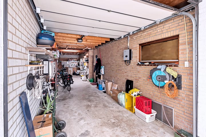 Foto 25 van Heer van Rodestraat 106