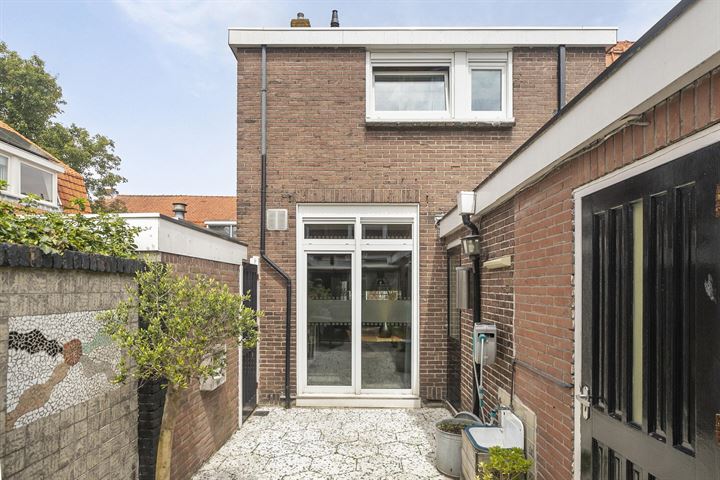 Bekijk foto 21 van Frederik Hendrikstraat 44