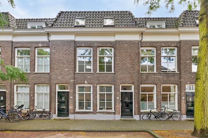 Bekijk foto 1 van Muntelstraat 11