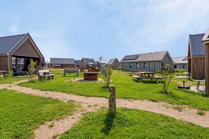 Photo 5 of Zeedijk 24-907