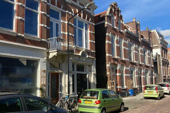 View photo of Kromhout 21