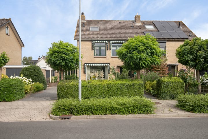 Foto 2 van van Asch van Wijcklaan 18