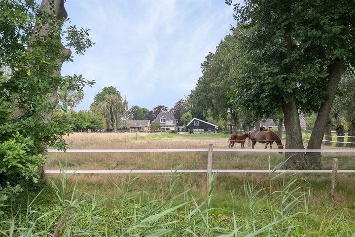 Bekijk foto 40 van van Asch van Wijcklaan 18