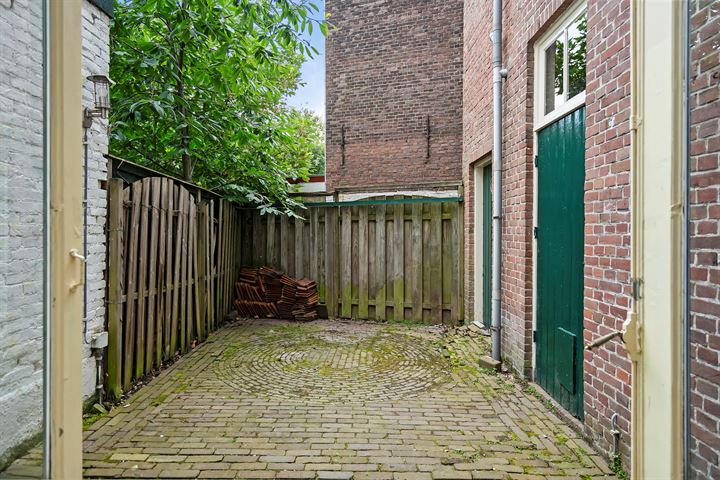 Bekijk foto 4 van Willemstraat 2