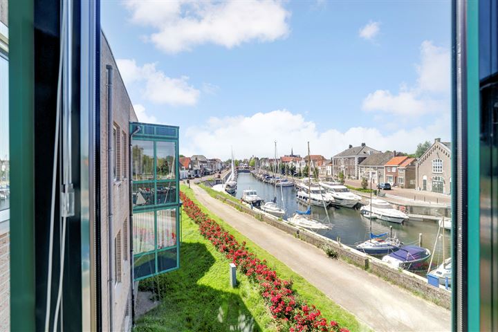 Bekijk foto 18 van Haven Zuidzijde 37