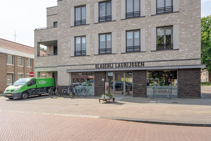 Bekijk foto 40 van Raadhuisstraat 31