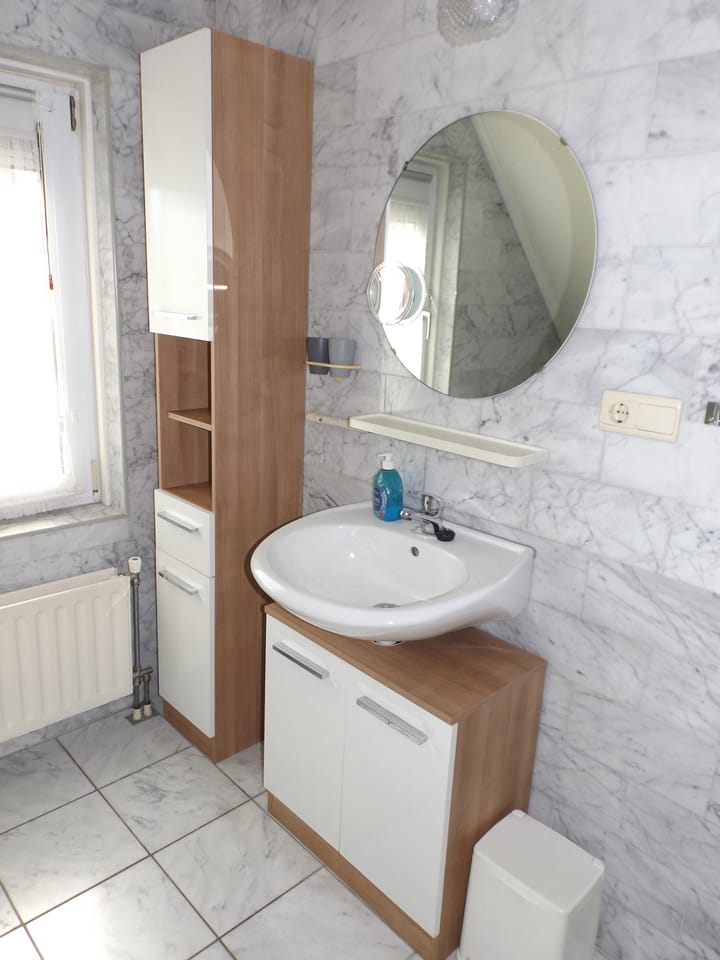 Photo 19 of Strand 84