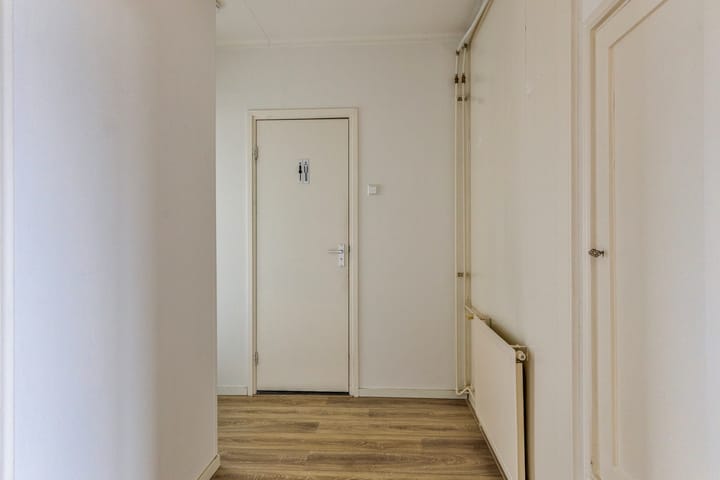 Photo 8 of Jachtlaan 12-C