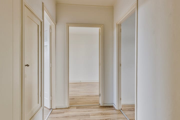 Photo 9 of Jachtlaan 12-C