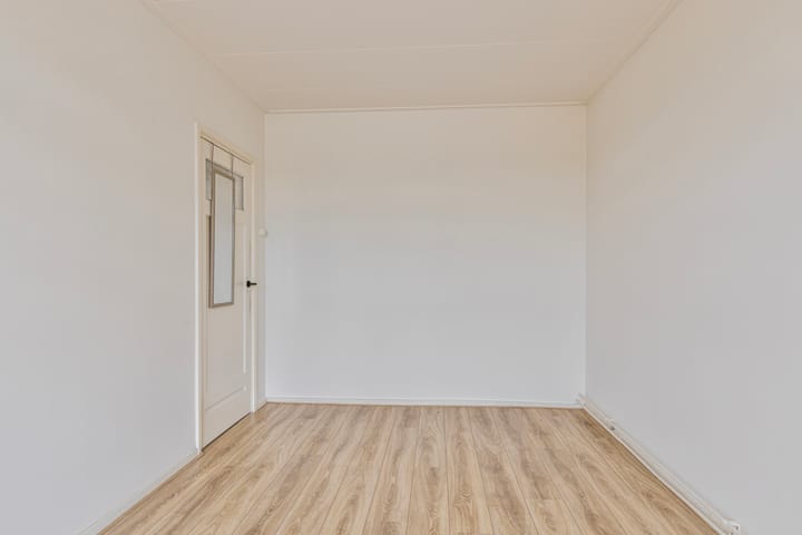 Photo 17 of Jachtlaan 12-C
