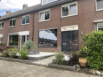 Debussystraat 6